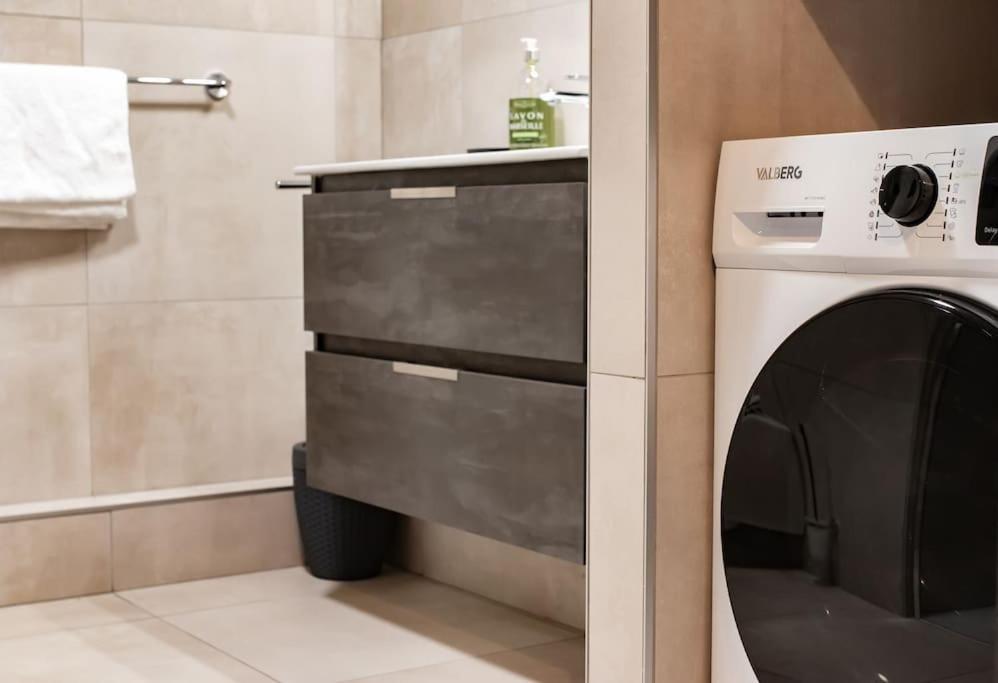 Le Jardin Paisible-Proche Centre Apartment โอแบร์เน ภายนอก รูปภาพ