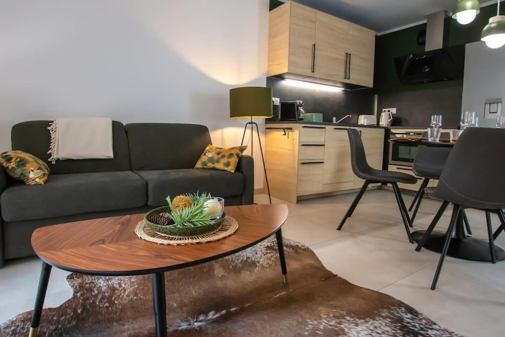 Le Jardin Paisible-Proche Centre Apartment โอแบร์เน ภายนอก รูปภาพ